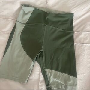 Lululemon multicolor biker shorts align 4